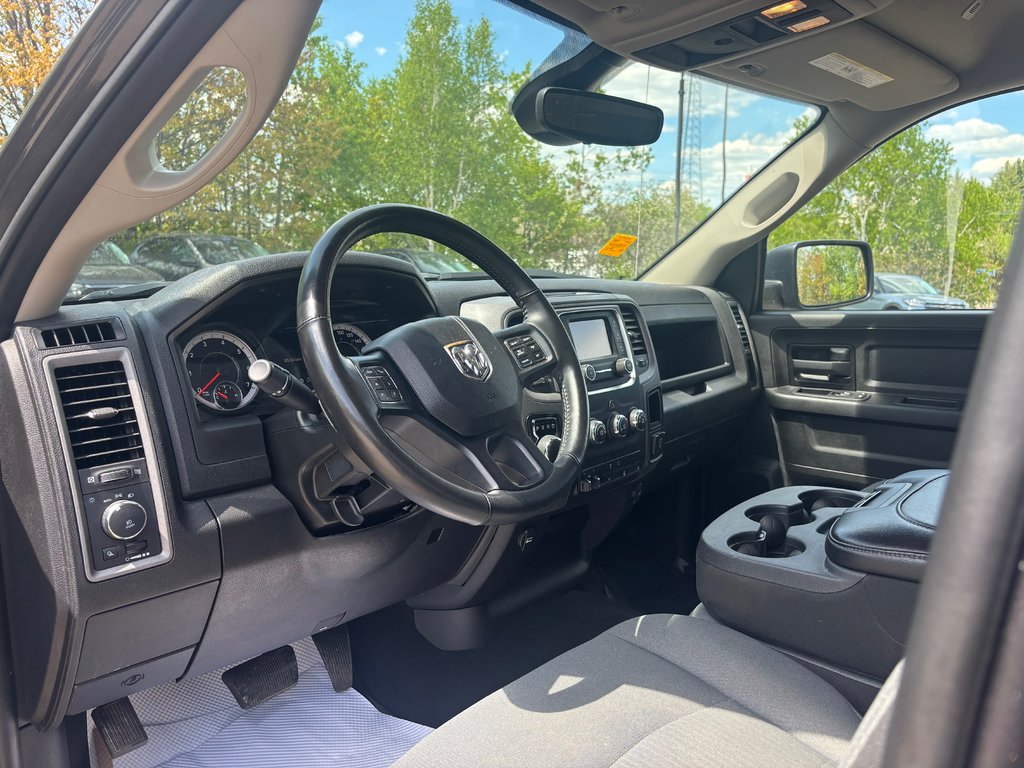 Ram 1500 Classic Tradesman 2023 à North Bay, Ontario - 20 - w1024h768px