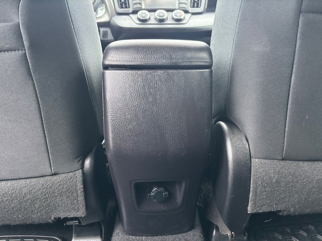 2016 Toyota RAV4 LE in North Bay, Ontario - 19 - w1024h768px