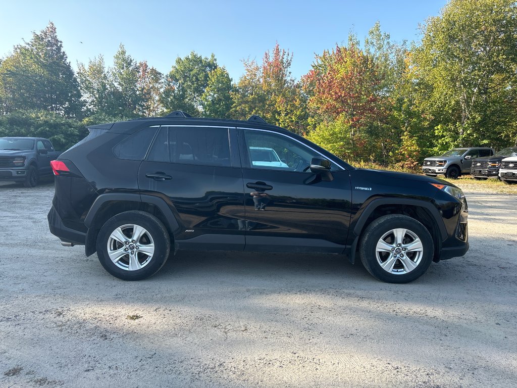 2020 Toyota RAV4 Hybrid XLE in North Bay, Ontario - 6 - w1024h768px