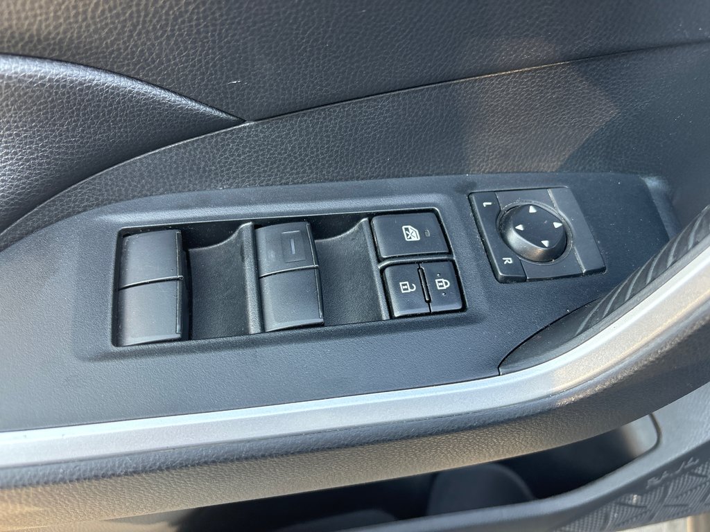 2020 Toyota RAV4 Hybrid XLE in North Bay, Ontario - 23 - w1024h768px