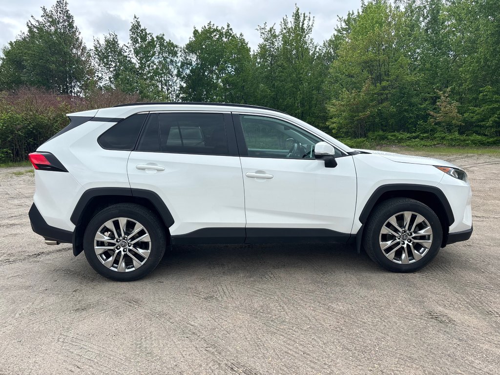 2021 Toyota RAV4 XLE in North Bay, Ontario - 6 - w1024h768px