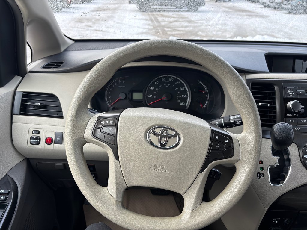 Toyota Sienna LE 2014 à North Bay, Ontario - 13 - w1024h768px