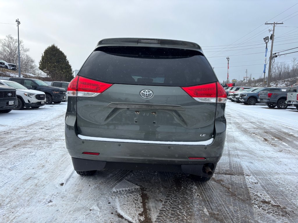 Toyota Sienna LE 2014 à North Bay, Ontario - 5 - w1024h768px