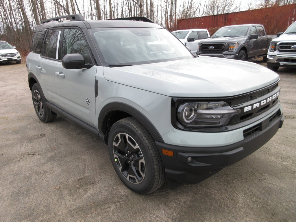 2024 Ford BRONCO SPORT Outer Banks in North Bay, Ontario - 7 - w1024h768px