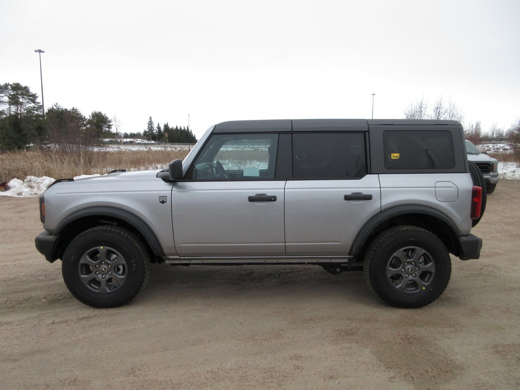 2024 Ford Bronco Big Bend in North Bay, Ontario - 2 - w1024h768px
