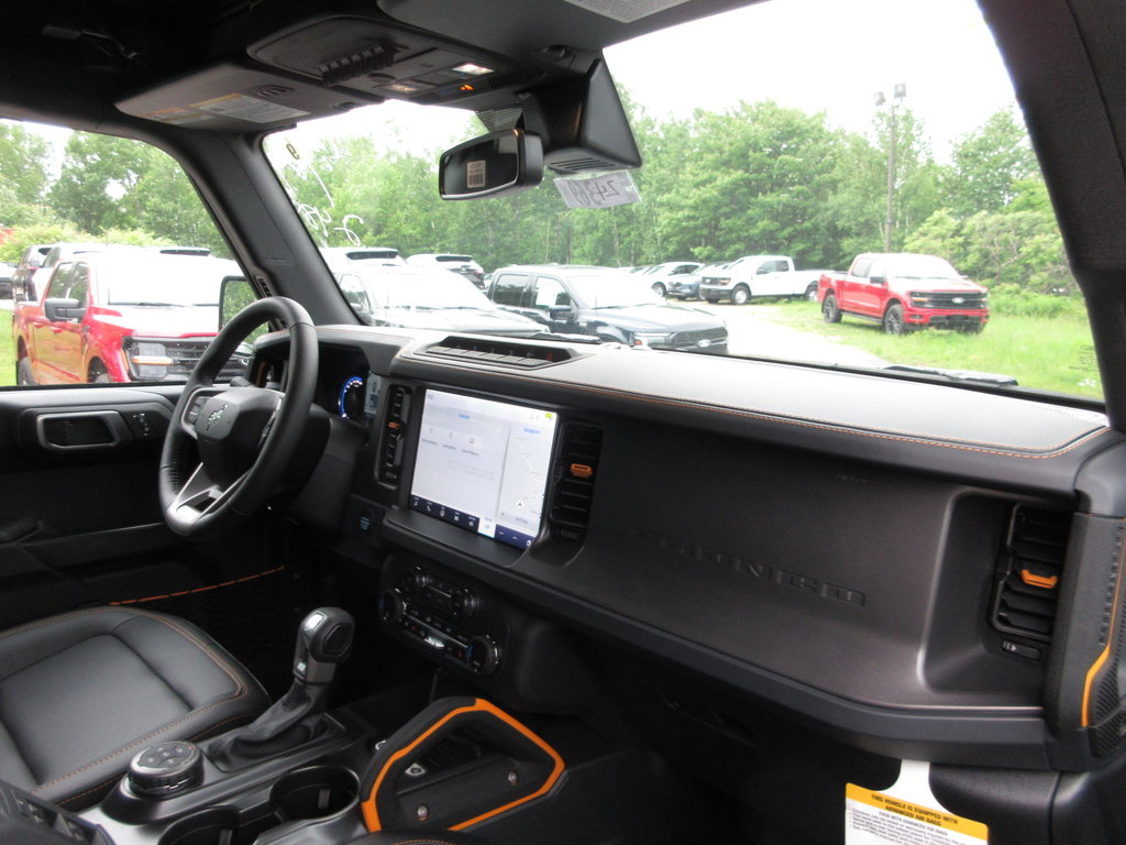 2024 Ford Bronco Badlands in North Bay, Ontario - 18 - w1024h768px