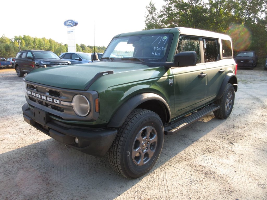 2024 Ford Bronco Big Bend in North Bay, Ontario - 1 - w1024h768px