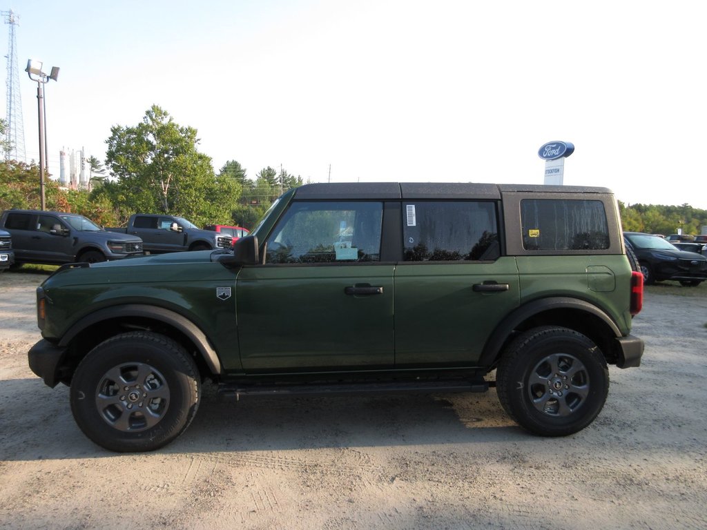 2024 Ford Bronco Big Bend in North Bay, Ontario - 3 - w1024h768px