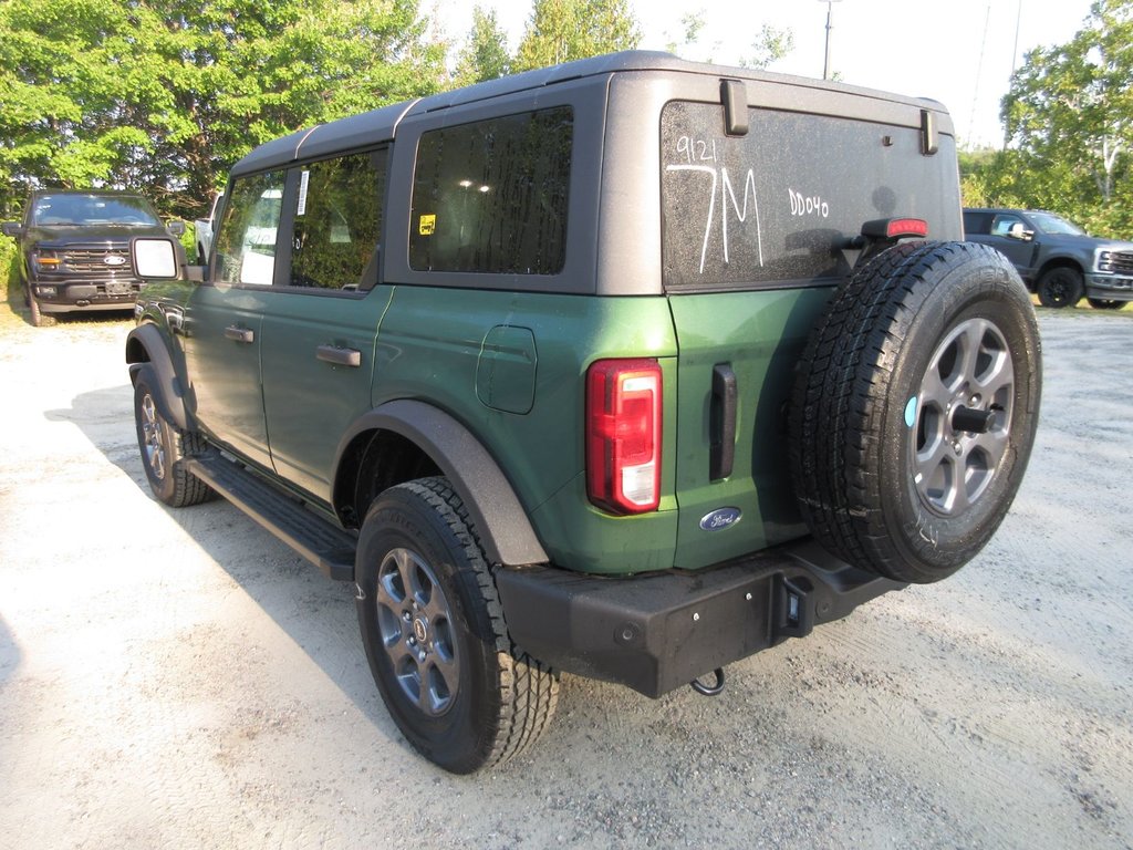 2024 Ford Bronco Big Bend in North Bay, Ontario - 2 - w1024h768px