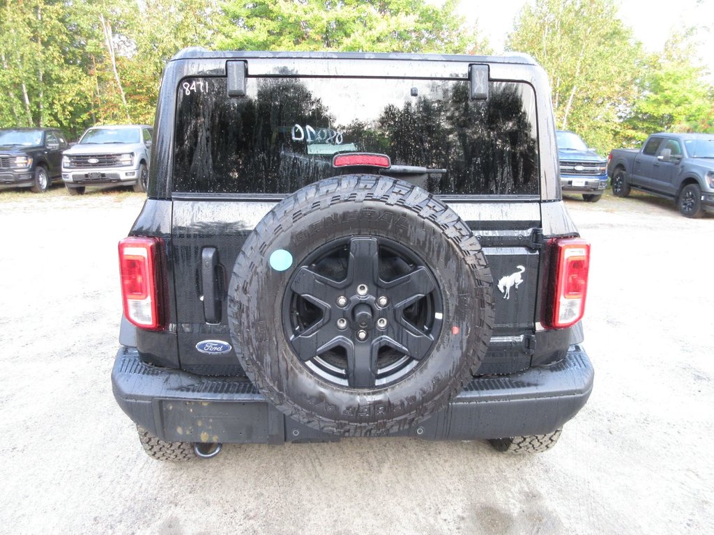 Ford Bronco Black Diamond 2024 à North Bay, Ontario - 4 - w1024h768px