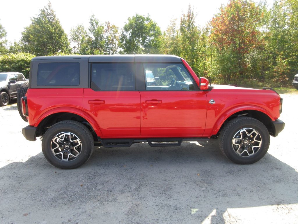 2024 Ford Bronco Outer Banks in North Bay, Ontario - 6 - w1024h768px