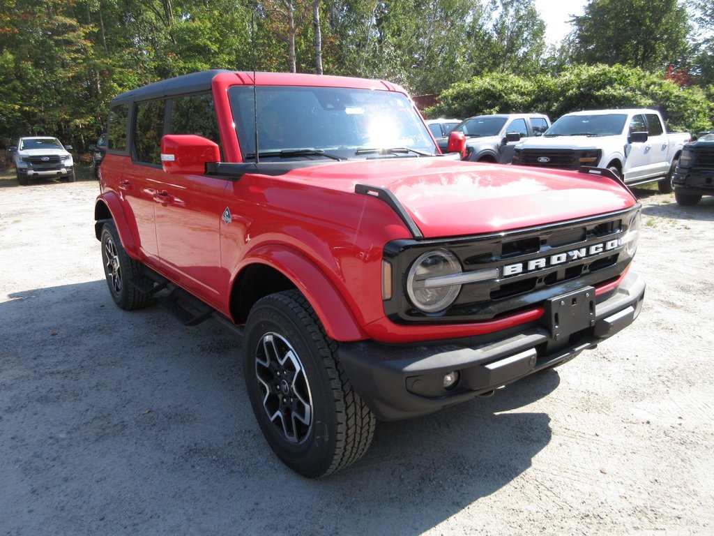 2024 Ford Bronco Outer Banks in North Bay, Ontario - 7 - w1024h768px