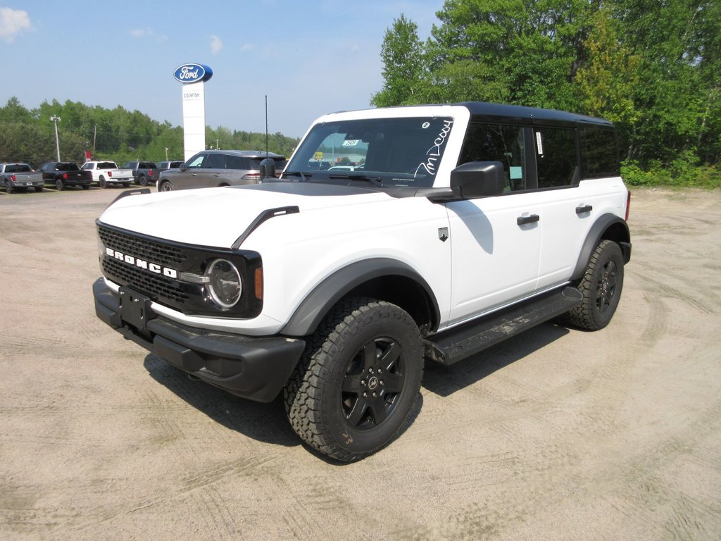 2025 Ford Bronco Big Bend in North Bay, Ontario - 1 - w1024h768px