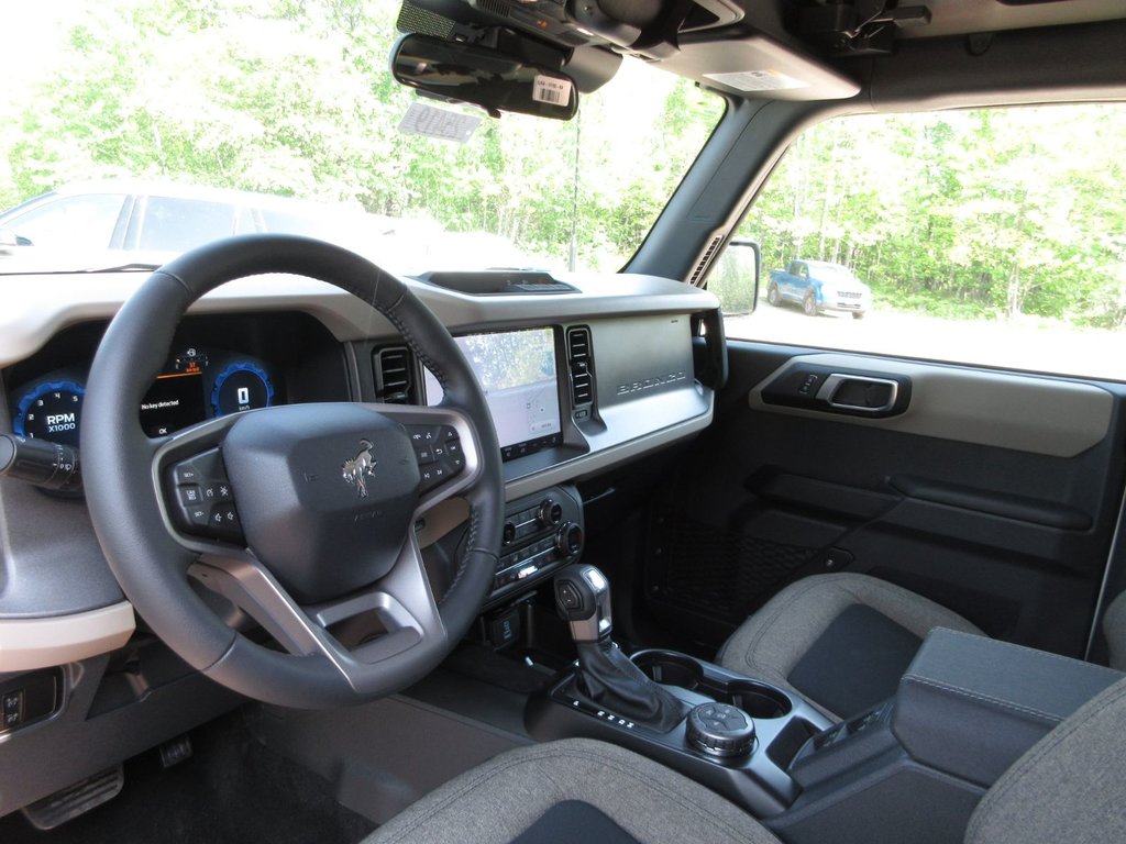 2025 Ford Bronco Big Bend in North Bay, Ontario - 21 - w1024h768px