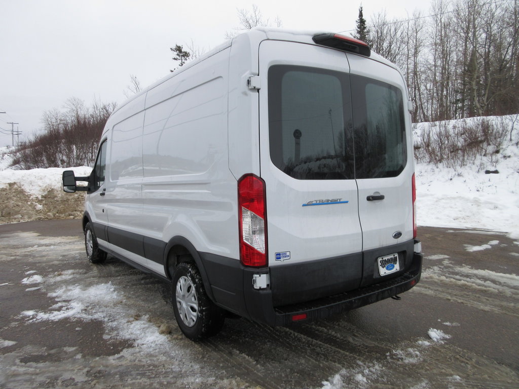 2022 Ford E-Transit Cargo Van Full Plug In Electric in North Bay, Ontario - 3 - w1024h768px