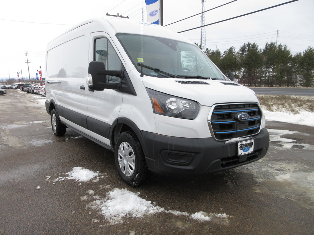 2022 Ford E-Transit Cargo Van Full Plug In Electric in North Bay, Ontario - 7 - w1024h768px