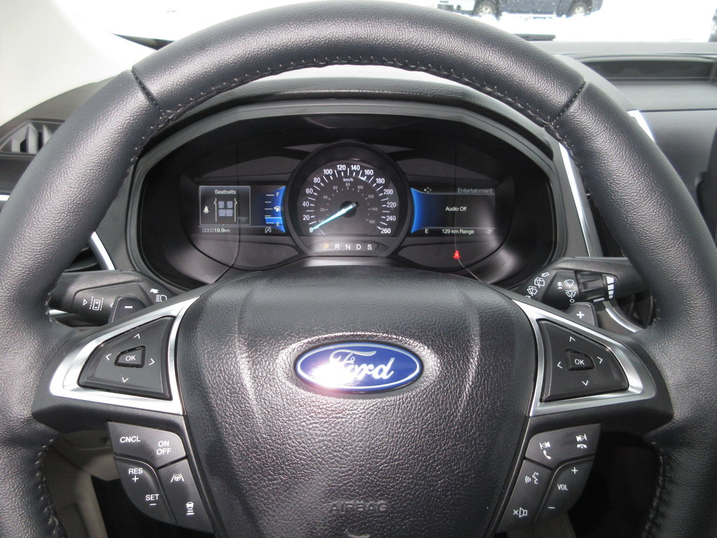 2024 Ford Edge Titanium in North Bay, Ontario - 14 - w1024h768px
