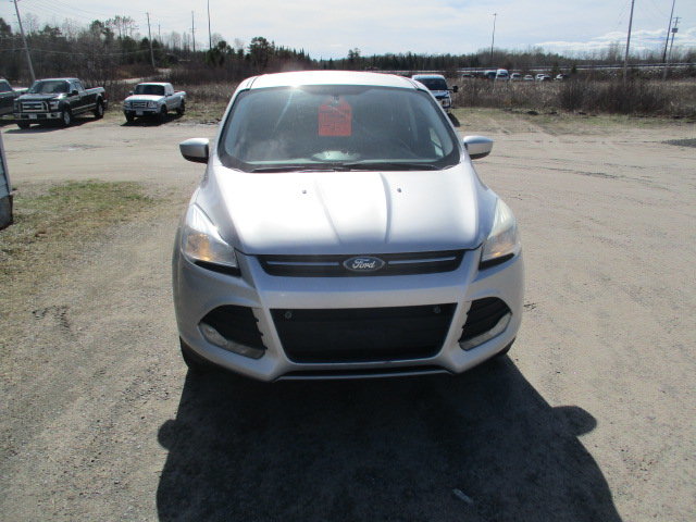 2014 Ford Escape SE in North Bay, Ontario - 8 - w1024h768px