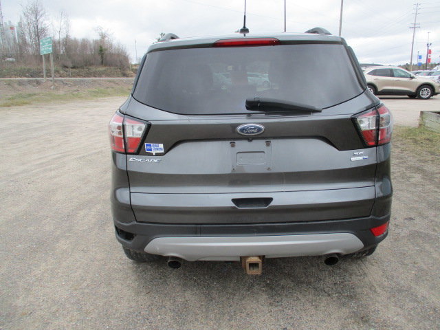 2018 Ford Escape SE in North Bay, Ontario - 5 - w1024h768px