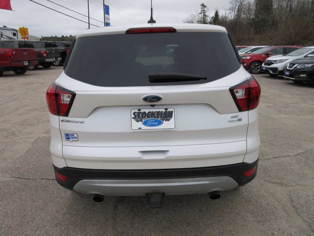 2019 Ford Escape SE in North Bay, Ontario - 4 - w1024h768px