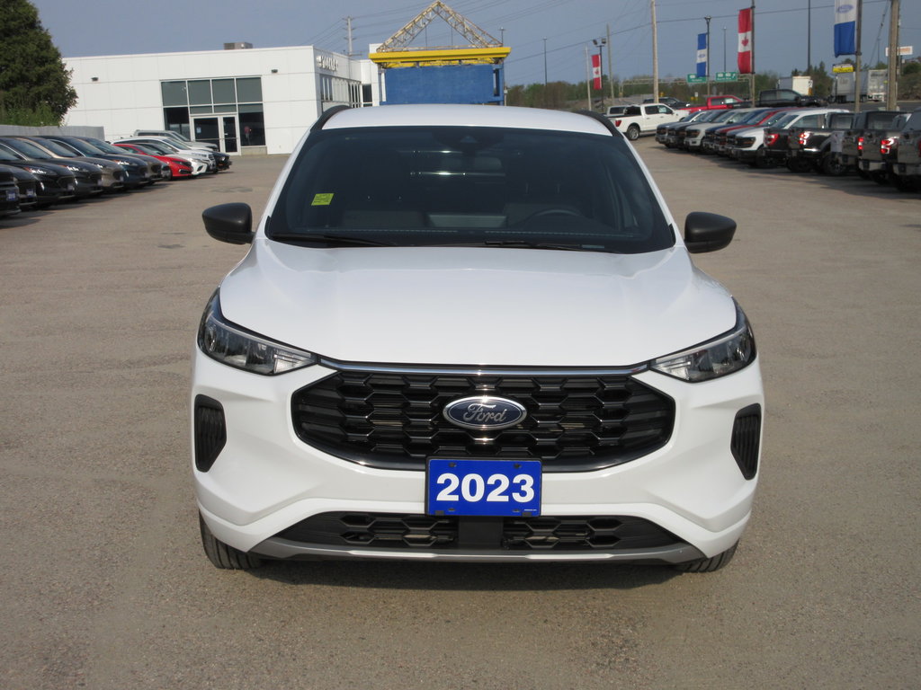 2023 Ford Escape ST-Line in North Bay, Ontario - 8 - w1024h768px
