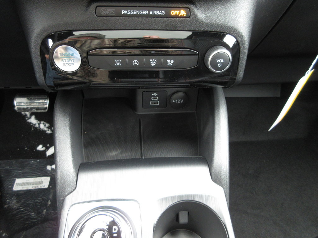 2024 Ford Escape ST-Line Select in North Bay, Ontario - 16 - w1024h768px
