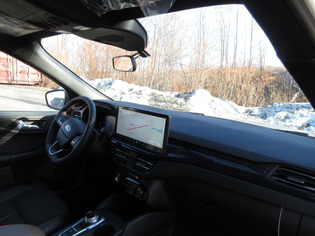 2024 Ford Escape ST-Line in North Bay, Ontario - 21 - w1024h768px