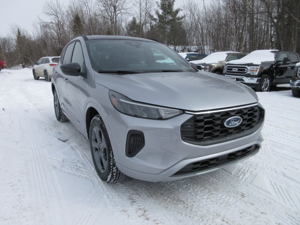 2024 Ford Escape ST-Line in North Bay, Ontario - 7 - w1024h768px