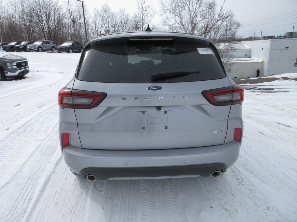 2024 Ford Escape ST-Line in North Bay, Ontario - 4 - w1024h768px