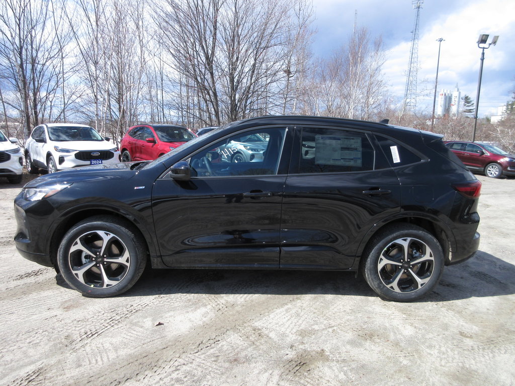 2024 Ford Escape ST-Line Select in North Bay, Ontario - 2 - w1024h768px