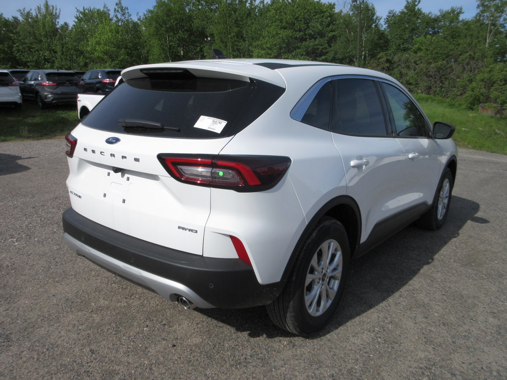 2024 Ford Escape Active in North Bay, Ontario - 5 - w1024h768px