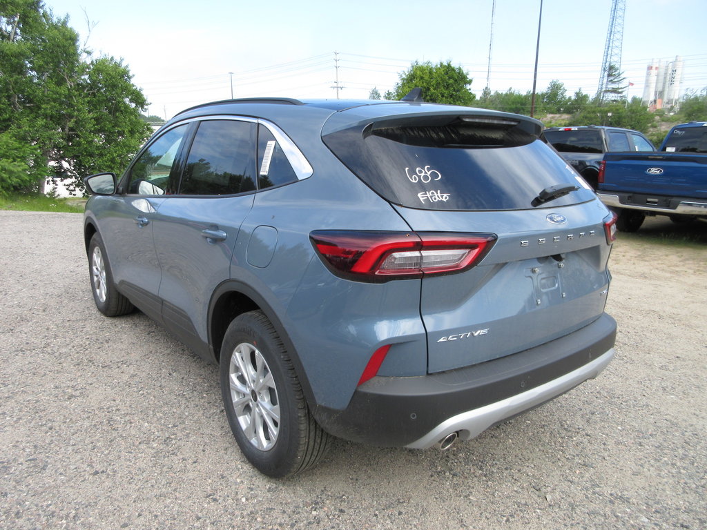 2024 Ford Escape Active in North Bay, Ontario - 3 - w1024h768px