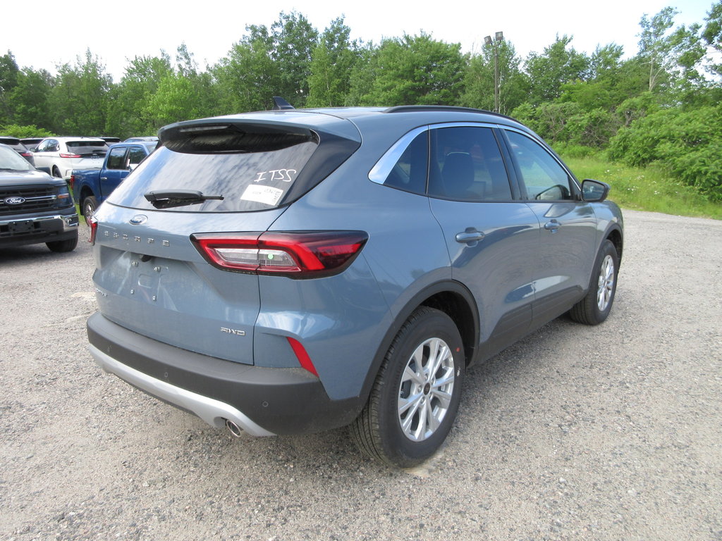 2024 Ford Escape Active in North Bay, Ontario - 5 - w1024h768px