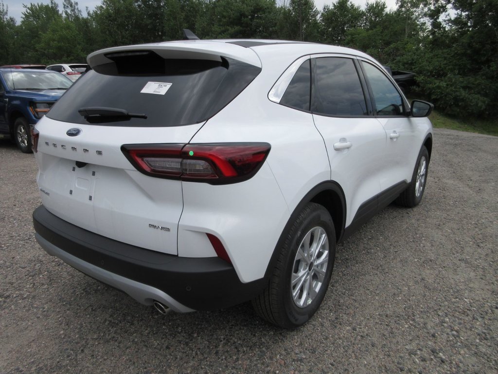 2024 Ford Escape Active in North Bay, Ontario - 5 - w1024h768px