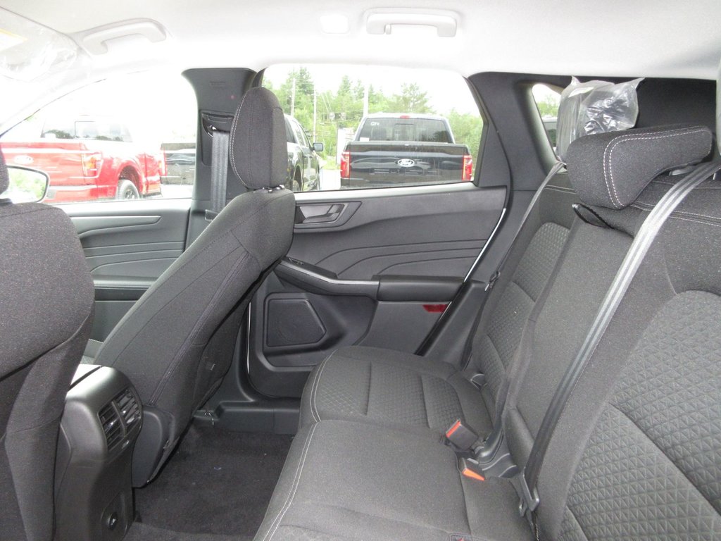 2024 Ford Escape Active in North Bay, Ontario - 17 - w1024h768px