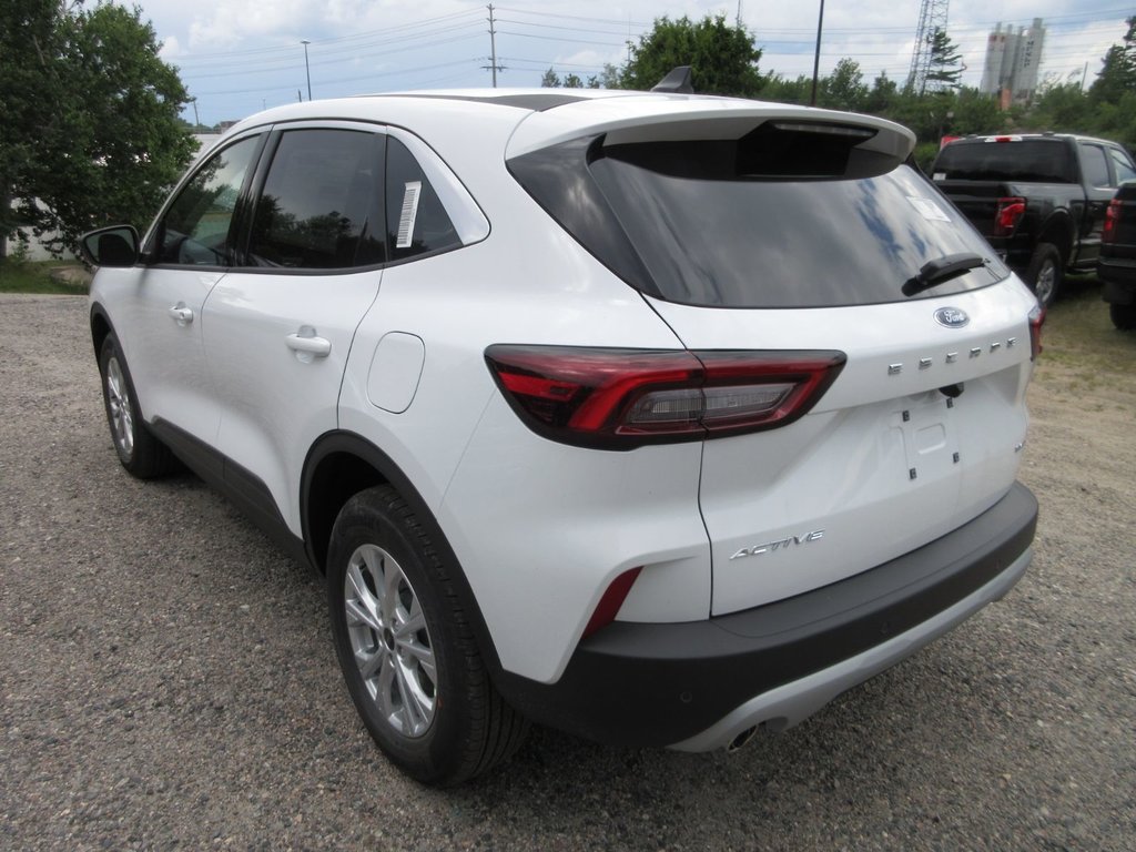 2024 Ford Escape Active in North Bay, Ontario - 3 - w1024h768px