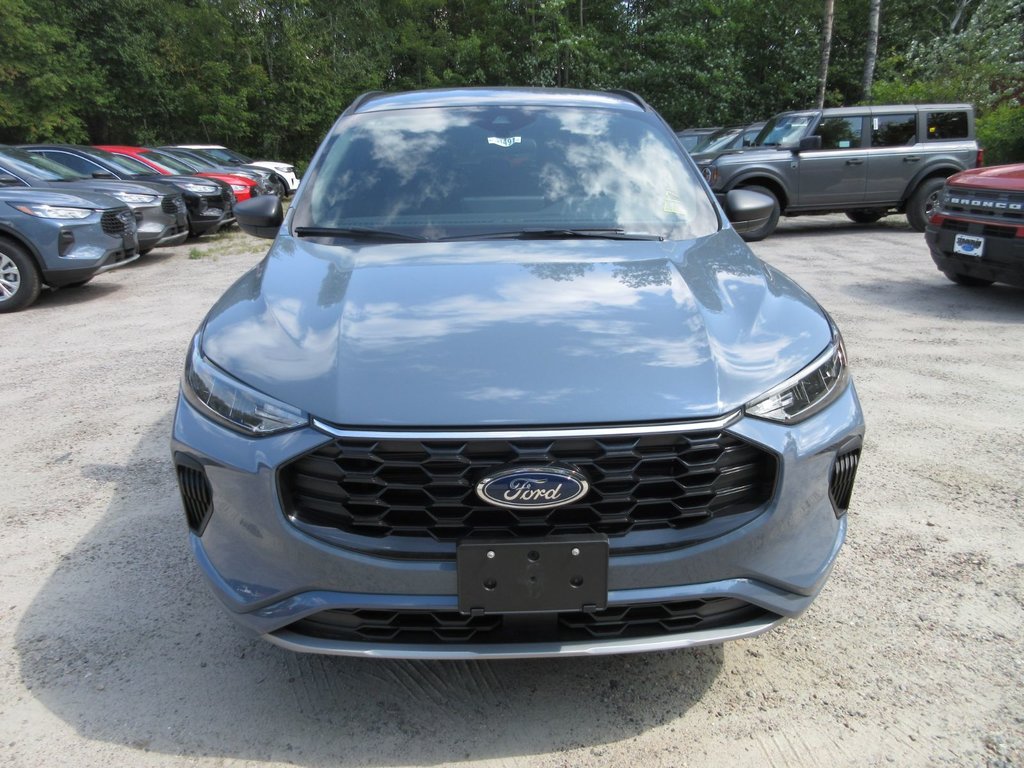 2024 Ford Escape ST-Line in North Bay, Ontario - 8 - w1024h768px