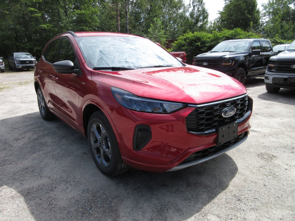 2024 Ford Escape ST-Line in North Bay, Ontario - 7 - w1024h768px