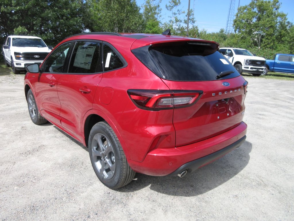 2024 Ford Escape ST-Line in North Bay, Ontario - 3 - w1024h768px