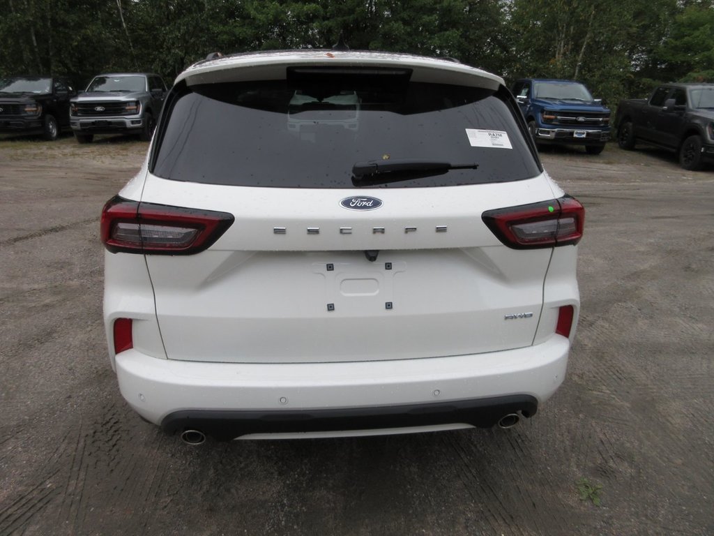 2024 Ford Escape ST-Line in North Bay, Ontario - 4 - w1024h768px