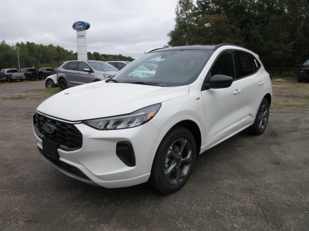 2024 Ford Escape ST-Line in North Bay, Ontario - 1 - w1024h768px