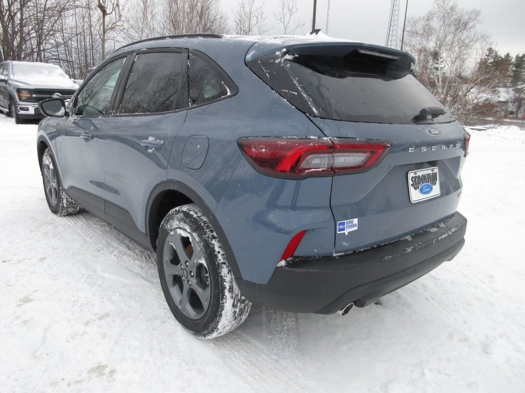 Ford Escape ST-Line 2025 à North Bay, Ontario - 3 - w1024h768px