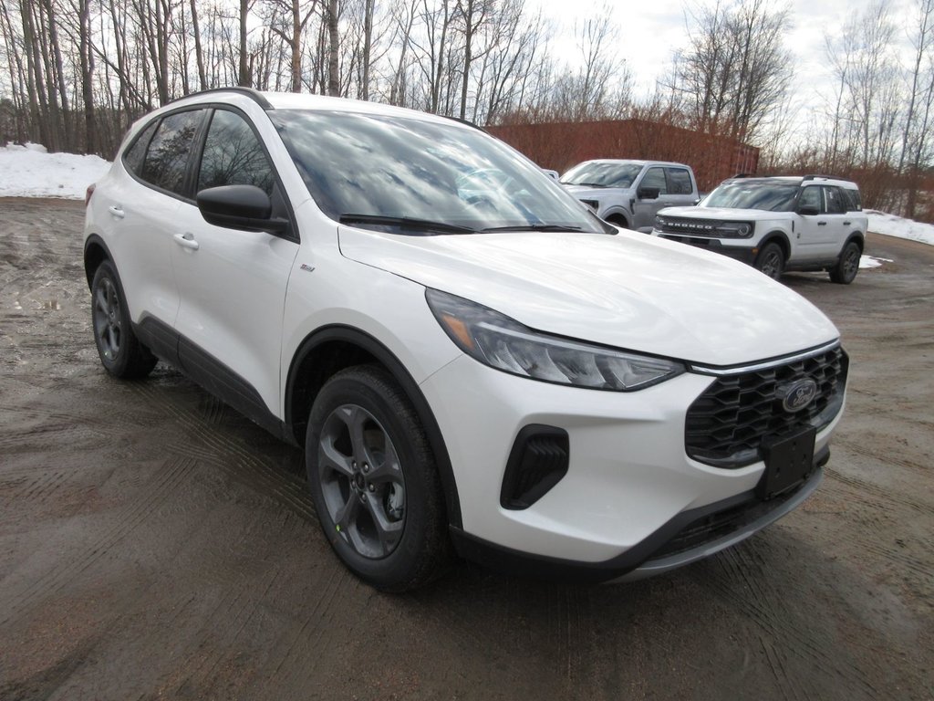 Ford Escape ST-Line 2025 à North Bay, Ontario - 7 - w1024h768px