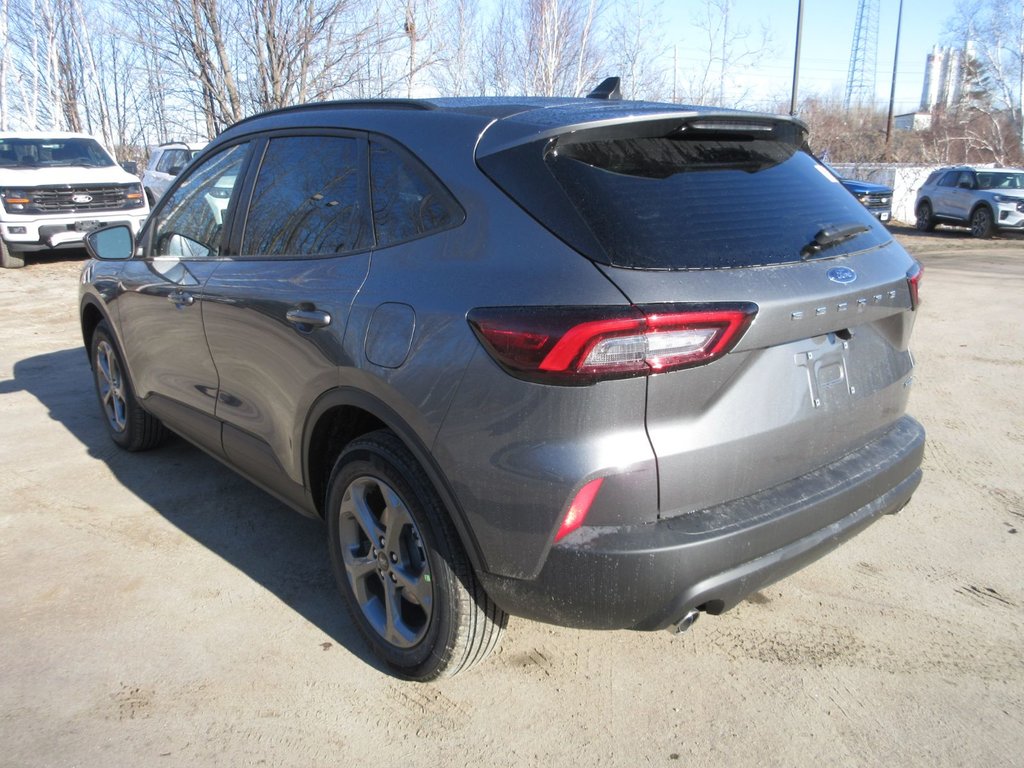 Ford Escape ST-Line 2025 à North Bay, Ontario - 3 - w1024h768px