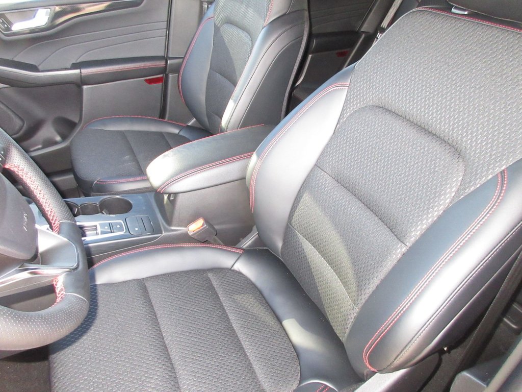 Ford Escape ST-Line 2025 à North Bay, Ontario - 16 - w1024h768px