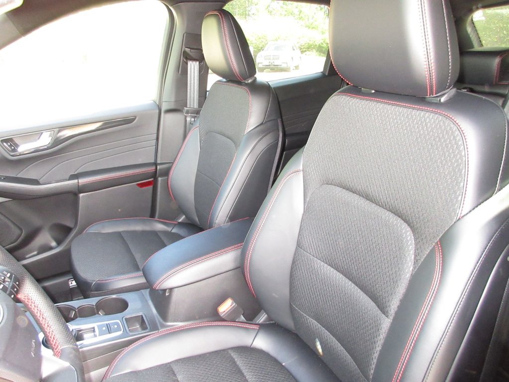 Ford Escape ST-Line 2025 à North Bay, Ontario - 16 - w1024h768px