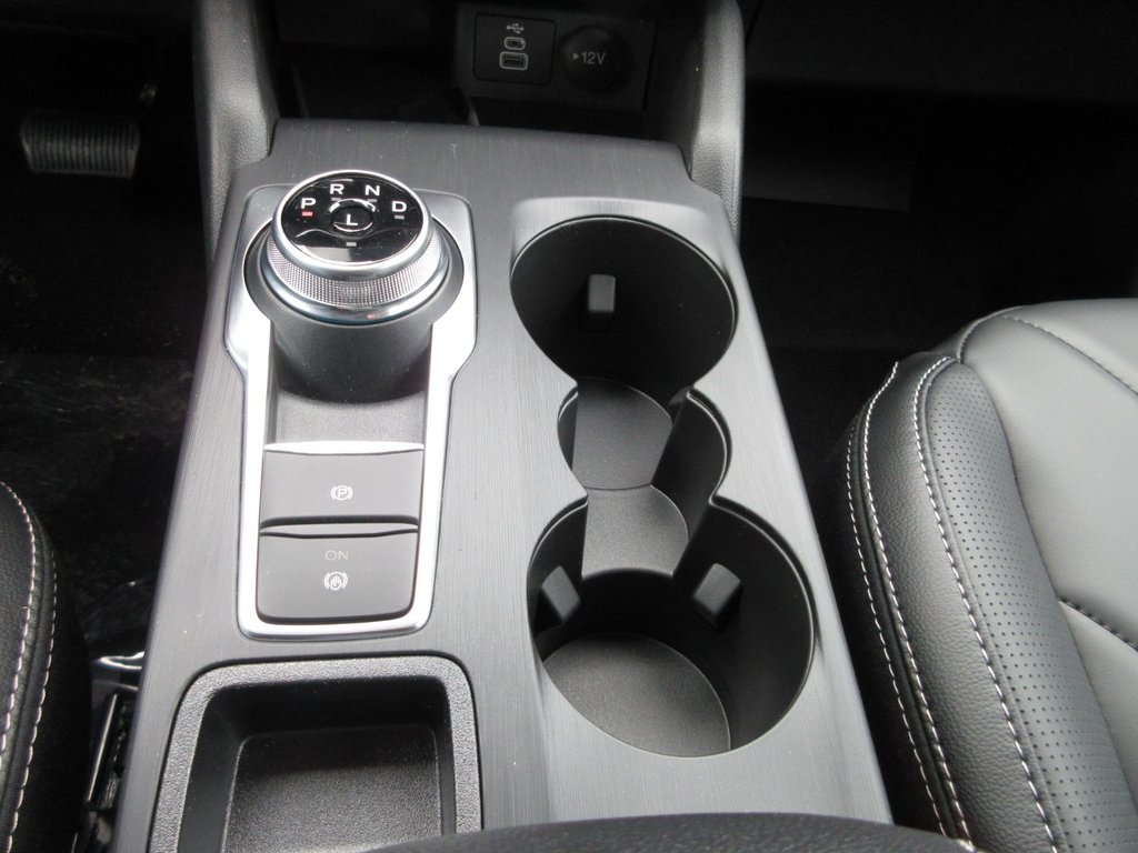 Ford Escape Platinum 2025 à North Bay, Ontario - 17 - w1024h768px