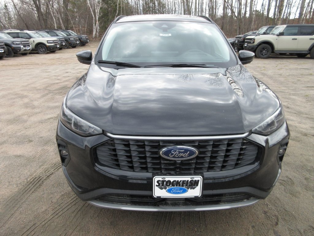 Ford Escape Platinum 2025 à North Bay, Ontario - 8 - w1024h768px