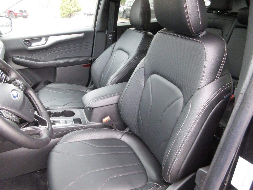 Ford Escape Platinum 2025 à North Bay, Ontario - 18 - w1024h768px