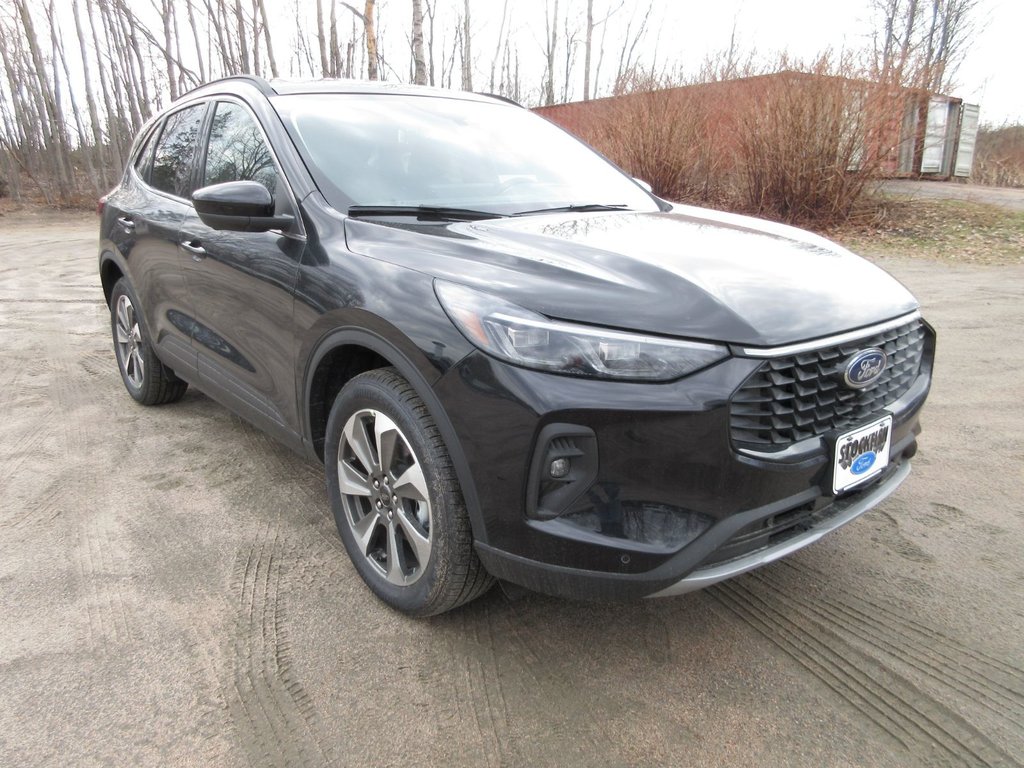 Ford Escape Platinum 2025 à North Bay, Ontario - 7 - w1024h768px